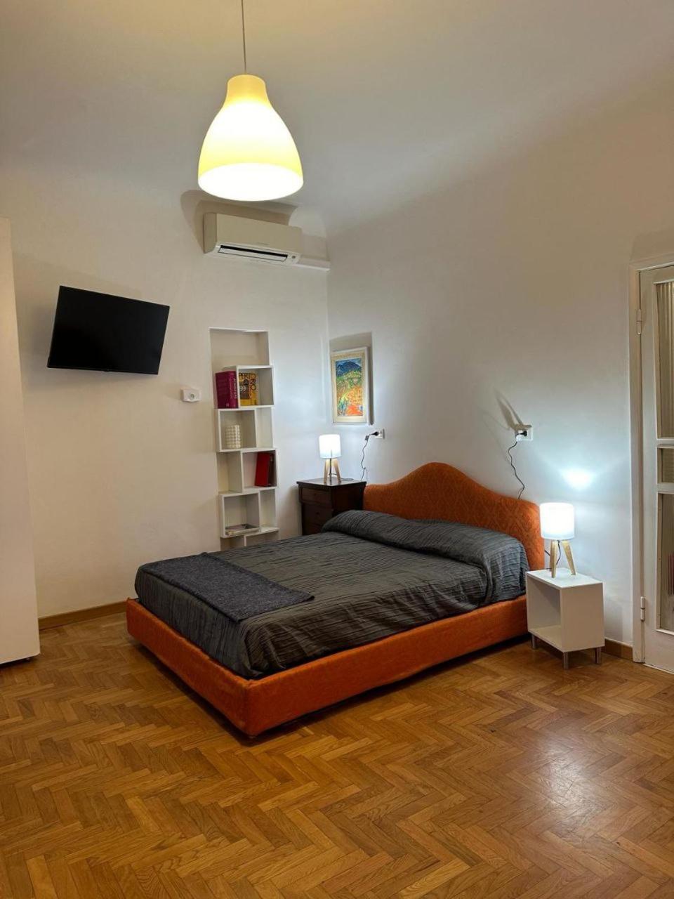 De' Servi Studio Al Duomo - A Hidden Nest In Downtown Флоренция Екстериор снимка