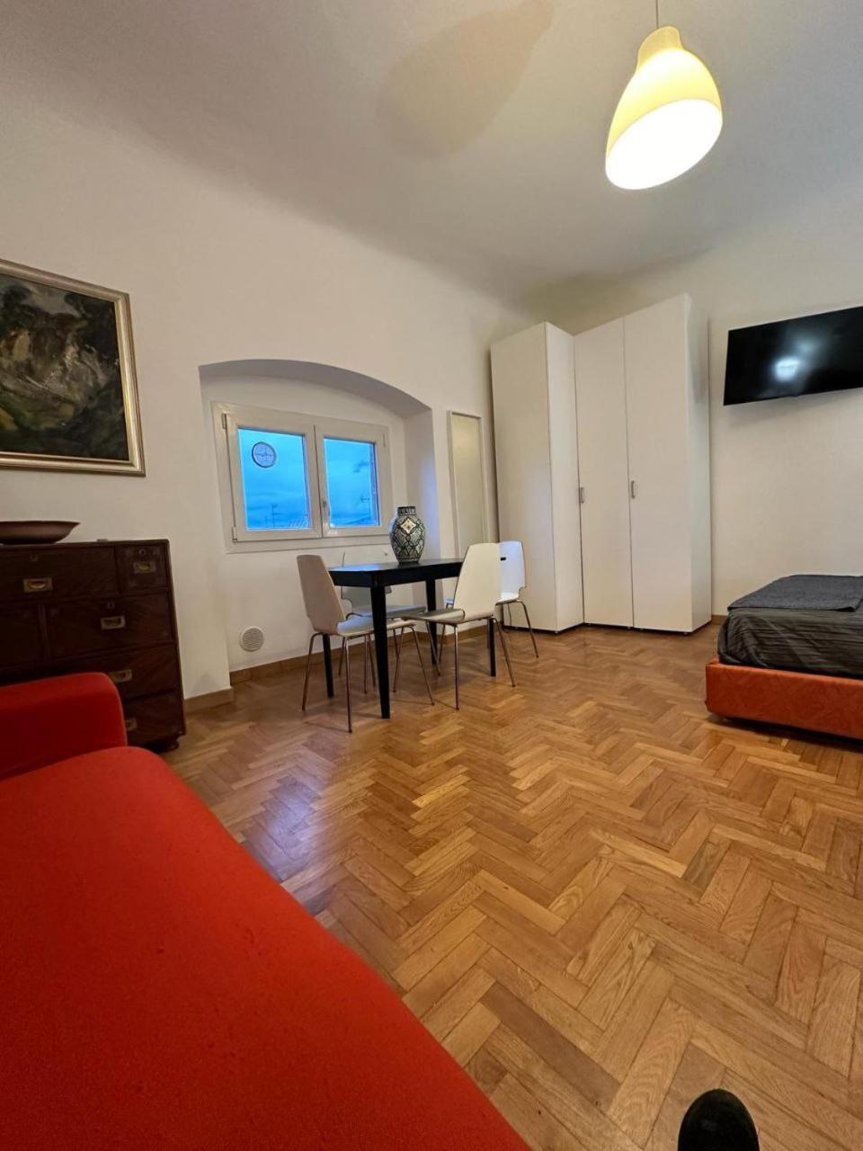 De' Servi Studio Al Duomo - A Hidden Nest In Downtown Флоренция Екстериор снимка